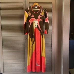 Vintage long nouveau lady dress